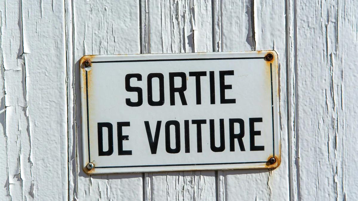 visuel secondaire sur Jouet voiture bebe 18 mois
