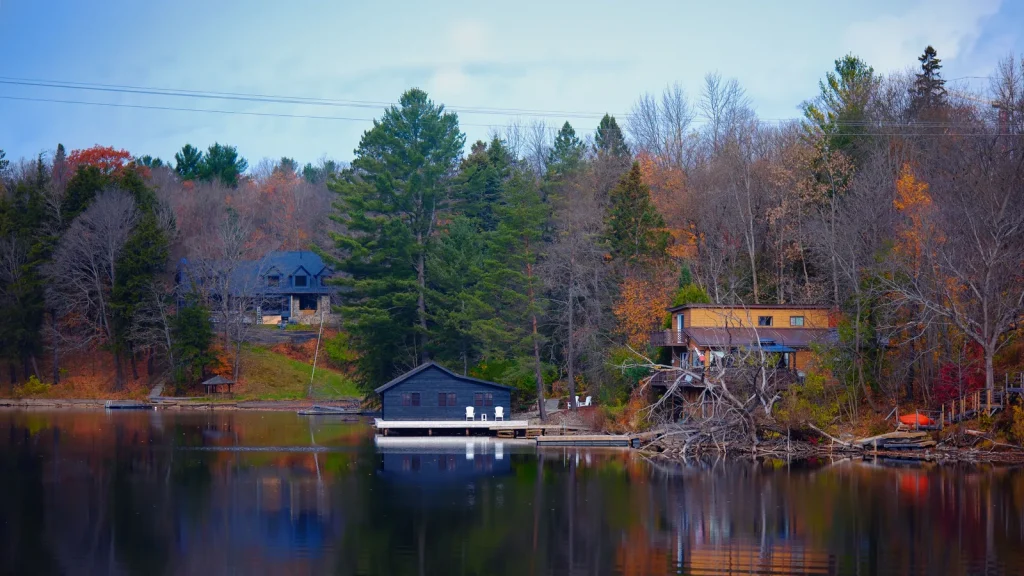 visuel principal sur Road trip en Ontario : lacs et itinéraires