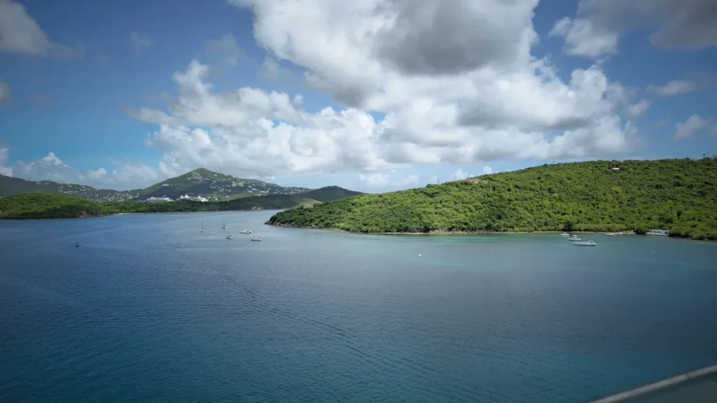 visuel principal sur Saint-Vincent-et-les-Grenadines : itinéraire et conseils