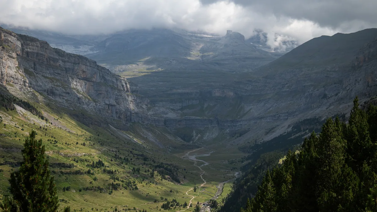 Scène de voyage pour cirque de gavarnie